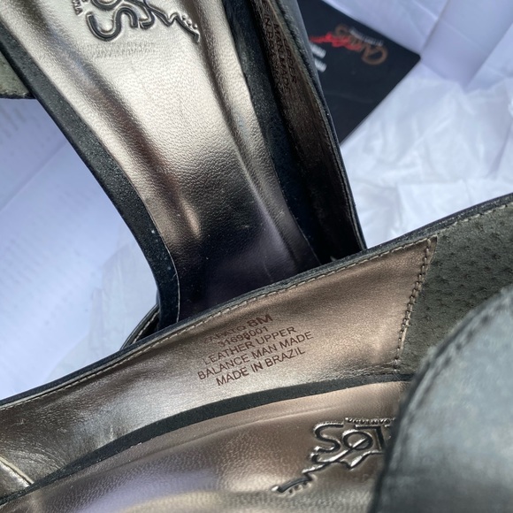 Brand new heels - Picture 7 of 7